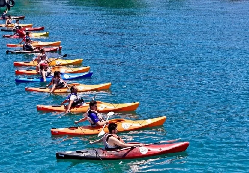 Beykoz Belediyesi'nin düzenlediği Su Sporları Festivali, Riva merkez plajda tamamlandı.