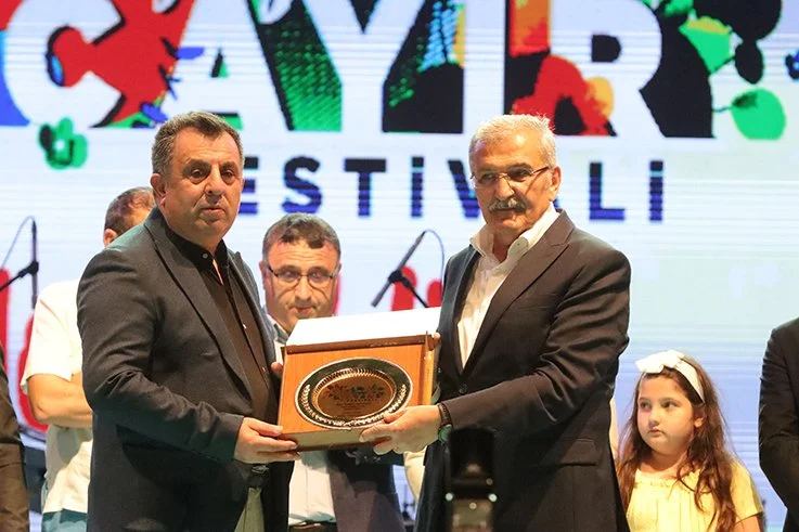 Beykoz Çayırı’nda Karadeniz rüzgarı fırtınaya dönüştü 14 festival beykoz