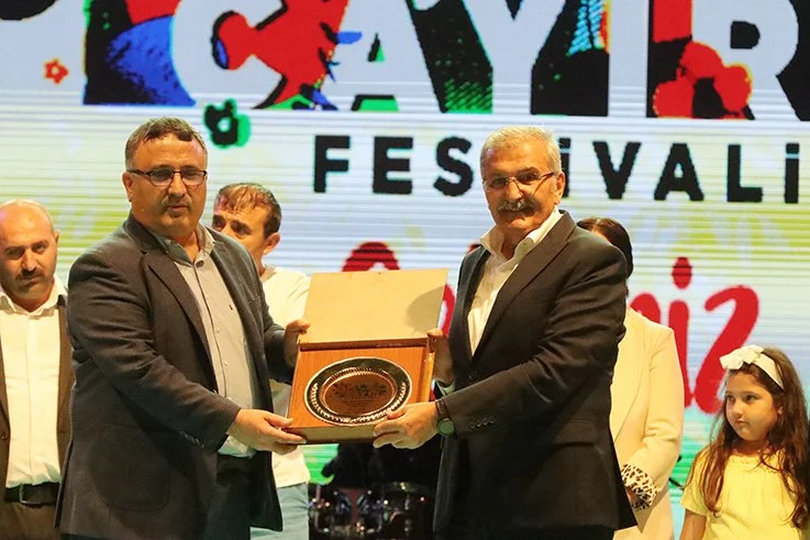 Beykoz Çayırı’nda Karadeniz rüzgarı fırtınaya dönüştü 12 festival beykoz 11 fzsC3MM4oj