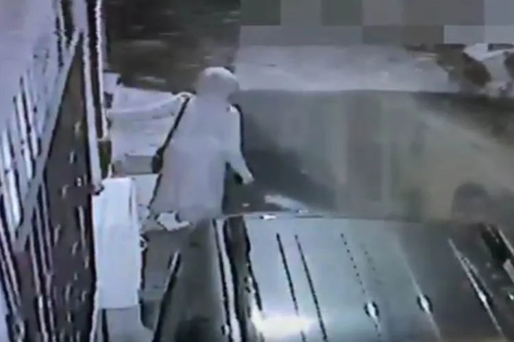 Beykoz Göksu Mahallesinde oturan 22 yaşındaki Afganistanlı Friba H. evinde