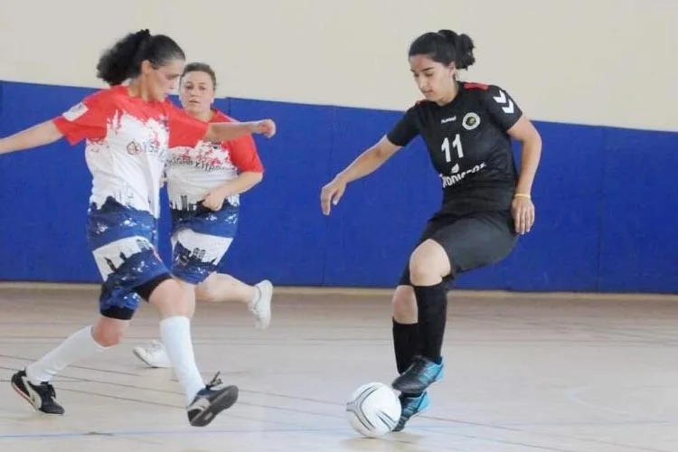 Rüzgarlıbahçespor son olarak Kadın Futsal Liglerinin başlaması için salondaydı