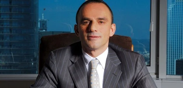 Beykoz Cumhuriyetköy'de ikamet eden Metro Turizm'in sahibi Galip Öztürk, 