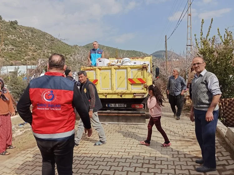 Deprem bölgesinde Beykoz'un yüzünü ağarttılar 3 gaye4 fGISU Be85