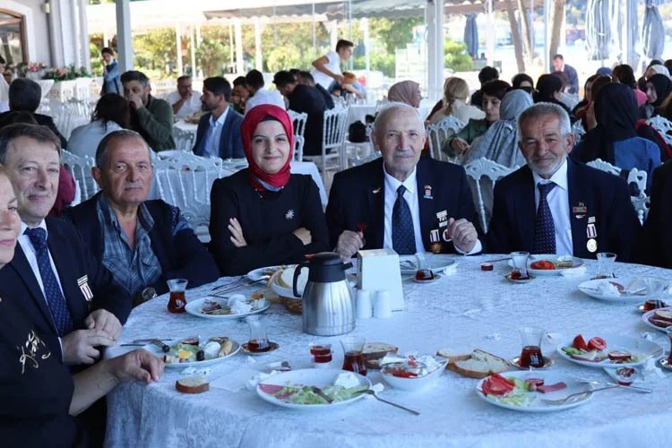 Beykoz'da 19 Eylül Gaziler Günü kutlamaları 1 gaz SeNCnmZv6n