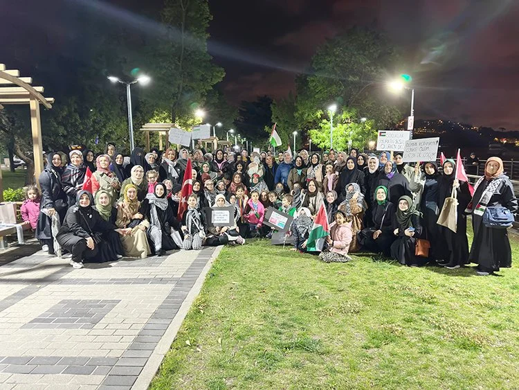 Beykoz’da Gazzeli çocuklar için sessiz yürüyüş 3 gazee 4 Jj3f04obsB