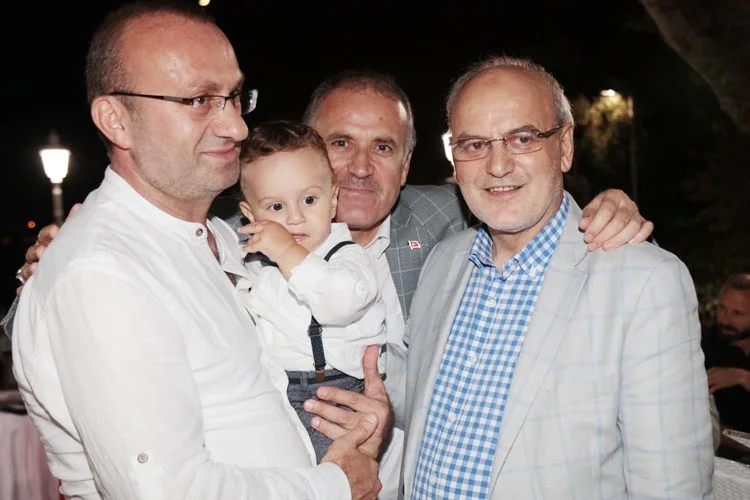 gazi yeme l7cPz0aZoy