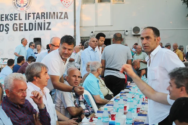 İstanbul Amatör Spor Kulüpleri Federasyonu'nun  Orhan Saka Amatörlerevi'nde gerçekleşen