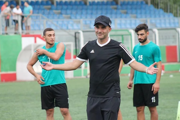 Beykoz'un İstanbul SAL 3. Grup ekiplerinden Çavuşbaşıspor, istifa eden Erdal