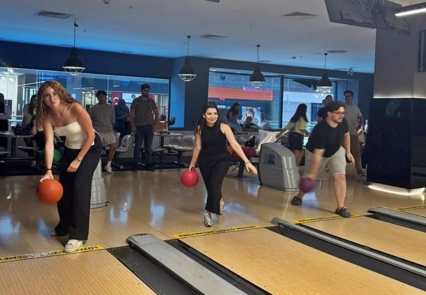 Beykoz Belediyesi'nin düzenlediği Gençlik Günleri kapsamında, gençler sporla, sanatla ve
