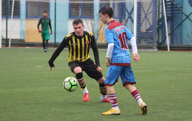 İstanbul Amatör Ligleri U19 Yaş 1. Lig 16. Grubunda Lider