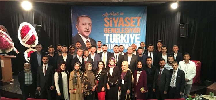AK Parti Beykoz Gençlik Kolları Kongresi, İstiklal Marşı, saygı duruşu