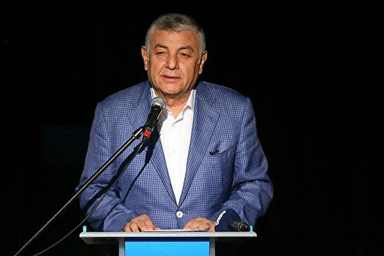 Sarıyer Belediye Başkanı Şükrü Genç, katıldığı bir toplantıda Beykoz'u ve