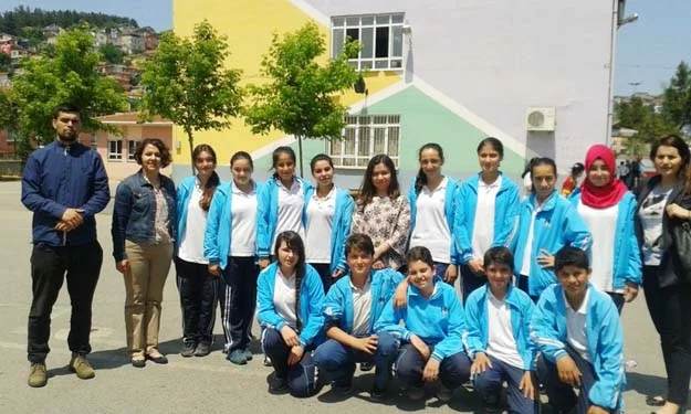 İBB Gençlik Meclisi, sokaklarda yaşayan ve şehrin uzak noktalarında bulunan