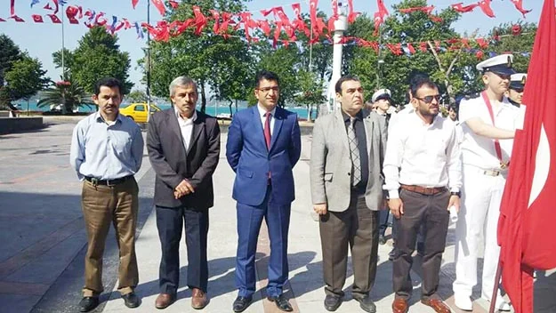 Mustafa Kemal Atatürk'ün Gençliğe armağan ettiği 19 Mayıs gösterileri, bu