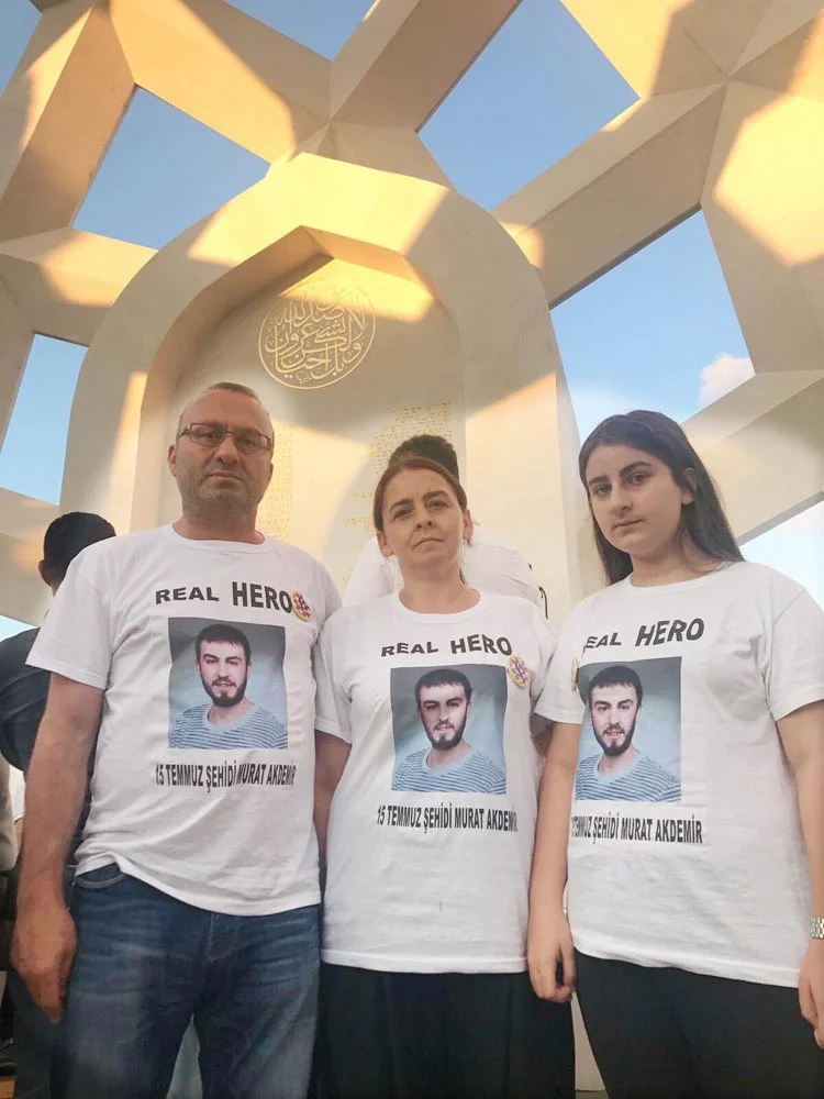 gercek kahram kuAoXSq X1