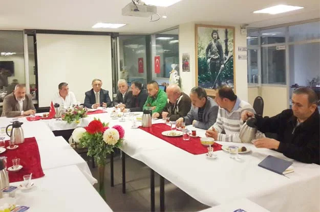 Giresun Köy dernekleri Beykoz’da Ali Bilir’in başkan seçilmesi sonrasında bir