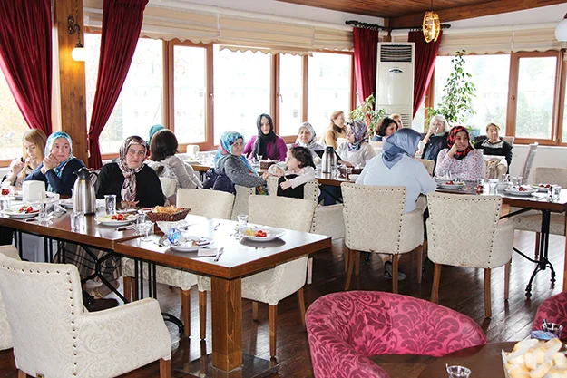 Beykozlu Giresunlular Derneği Yönetim Kurulu Üyesi Nermin Yavuz Keresteci’nin Beykoz’da