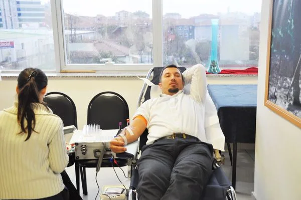 Beykoz Giresunlular Derneği’nin başlatmış olduğu kan bağışı kampanyasına ilgi büyüktü.