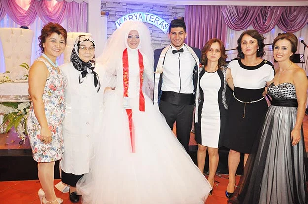 gizem gun ojYgJmMEcV