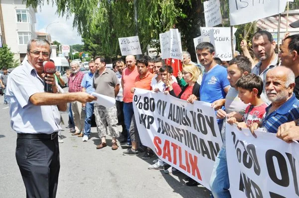 Beykoz Görele Köyü'nde yüksek rayiç bedeller vatandaşlar tarafından protesto edildi.