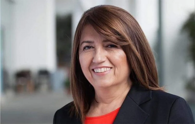 Beykoz Eğitime Destek Derneği başkanı Gülay Demirel CHP’den Beykoz Belediyesi