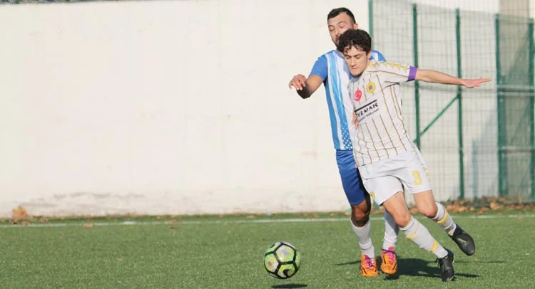 Çubuklu Gümüşsuyu’nu tek golle devirdi 1 gumus 1 LzHhs17bti