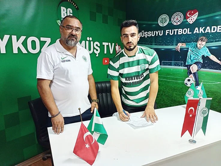 İstanbul 1. Amatör Liginin Beykoz temsilcilerinden Gümüşsuyuspor'da 2023-24 Sezonu antrenmanları