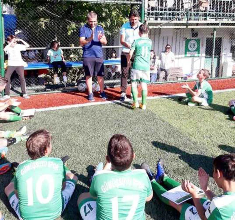 Beykoz'un Amatör Spor Kulüplerinden olan Gümüşsuyuspor altyapı ve futbol akademisi