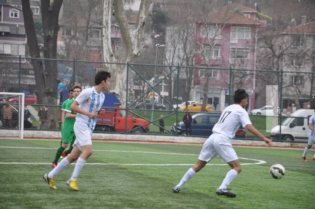 İstanbul U-19 ligi 22. Grup 8. Hafta mücadelesinde Gümüşsuyuspor, Ortaçeşme
