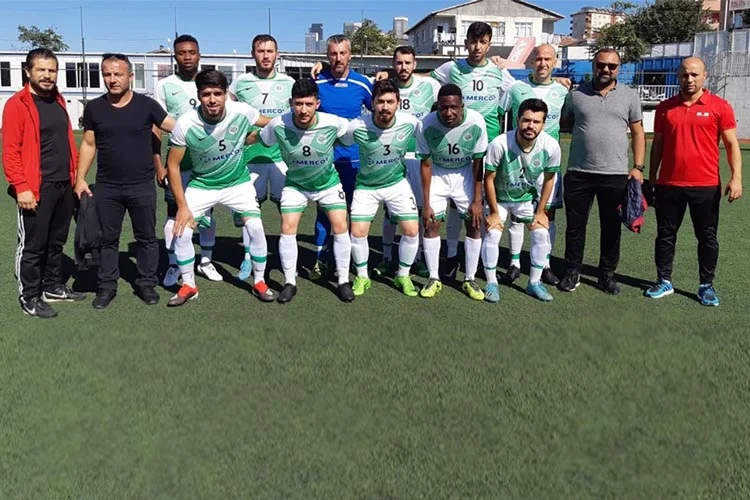 İstanbul 1. Amatör Lig 15. Grubunda mücadele eden Gümüşsuyuspor, haftayı