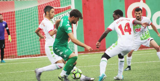 İstanbul 1.Amatör Lig 15.Grubunda Gümüşsuyuspor, Paşabahçe Stadında konuk ettiği Heybeliadaspor’u