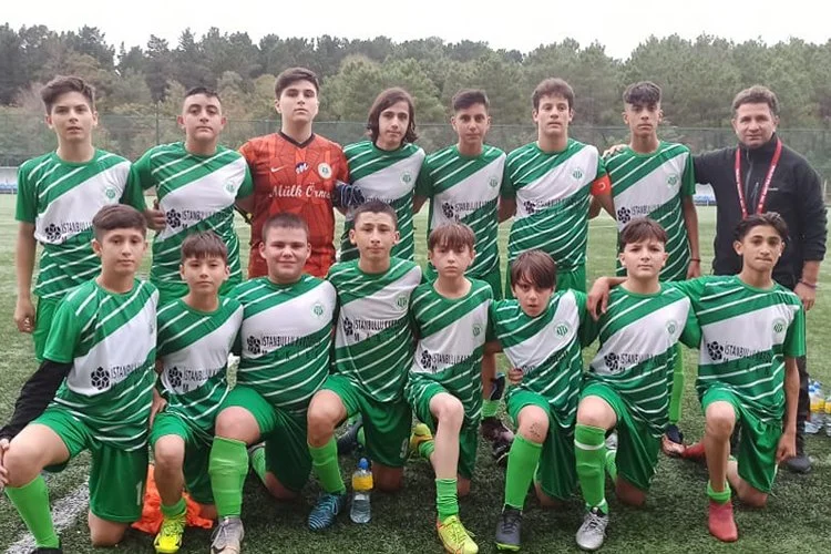 İstanbul Amatör Liglerinde sezonun ilk hafta içi mücadelesi U16 ve