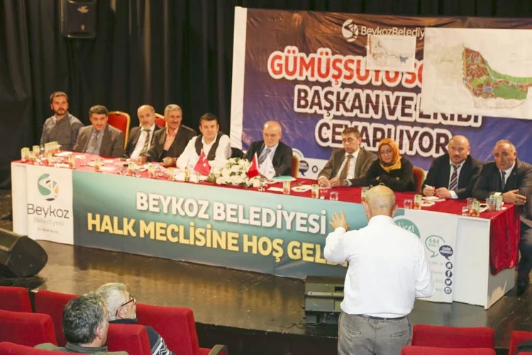 Beykoz Gümüşsuyu Mahallesi’nde 9. Halk Meclisi'ni kuran Belediye Başkanı Çelikbilek,