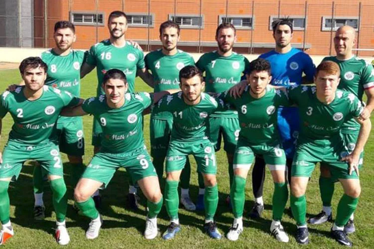 İstanbul SAL 2.Grubunda Gümüşsuyuspor, kara bulutları Yenibosnaspor maçından aldığı galibiyetle