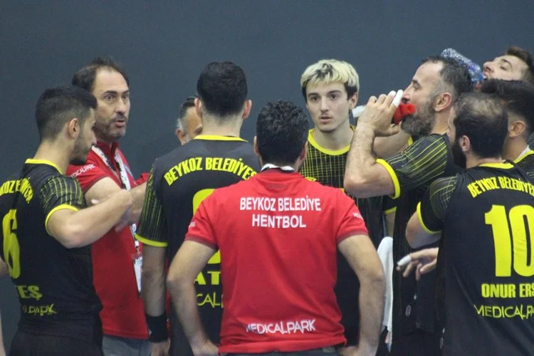 THF Erkekler Hentbol Süper Liginde Beykoz Belediyesi deplasmanda Güneysu'yu farklı