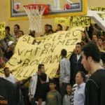 Hakkari’de verilen son şehit haberlerinin gelmesi ile yurt içinde doğan