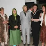 Tamamı gönüllülerden oluşan Kadın Dayanışma Merkezi, Başkanı Ayşe Ergül’ün önderliğinde