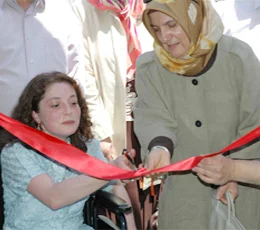 Omurilik Felçlileri Derneği Beykoz Şubesi’nin düzenlemiş olduğu yıl sonu resim