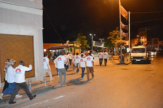 Başbakan ve Cumhurbaşkanı adayı Recep Tayyip Erdoğan için çalışmalarına ara