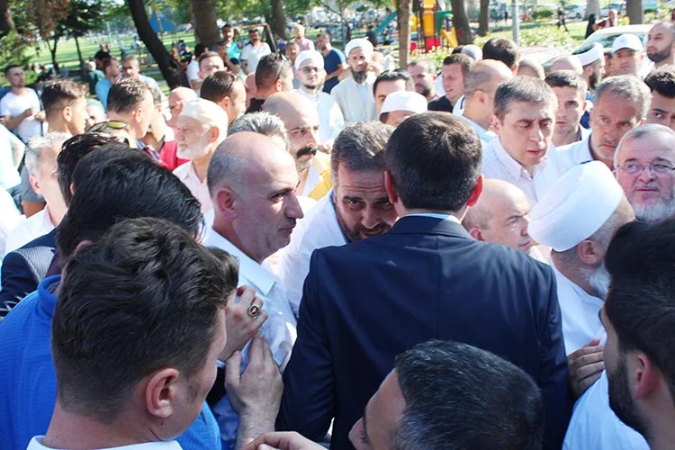 Beykoz Çavuşbaşı’nda hayatını idame eden İsmail Ağa Cemaati’nin lideri Mahmut