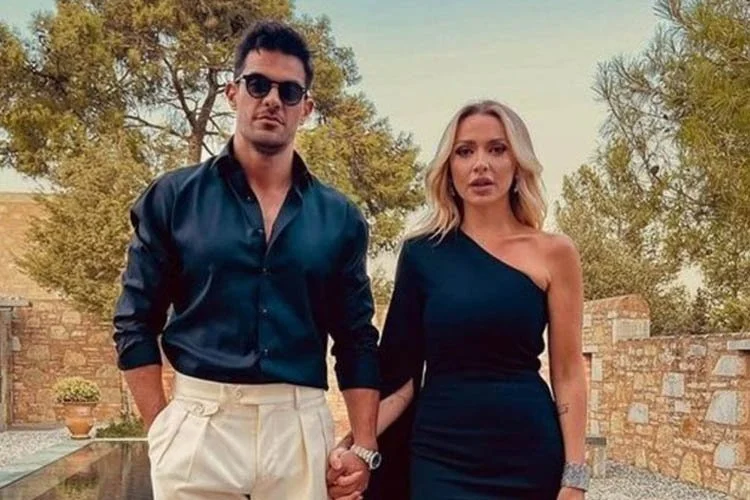 Yaklaşık 4 ay önce evlenen Hadise Açıkgöz ve Mehmet Dinçerler'in