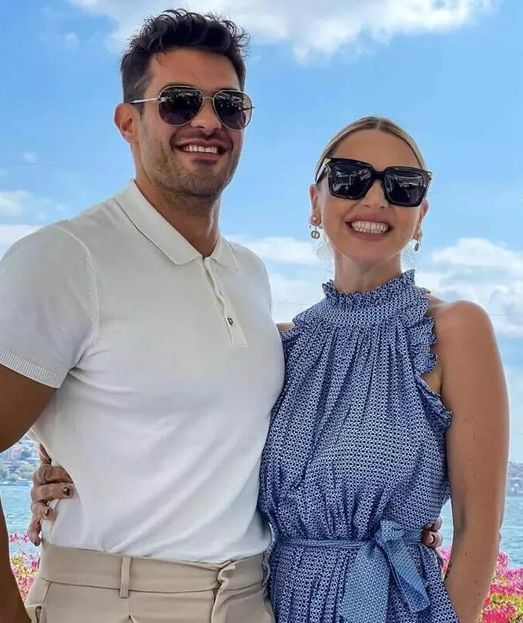 hadisedb2 HCAqqY 9bM