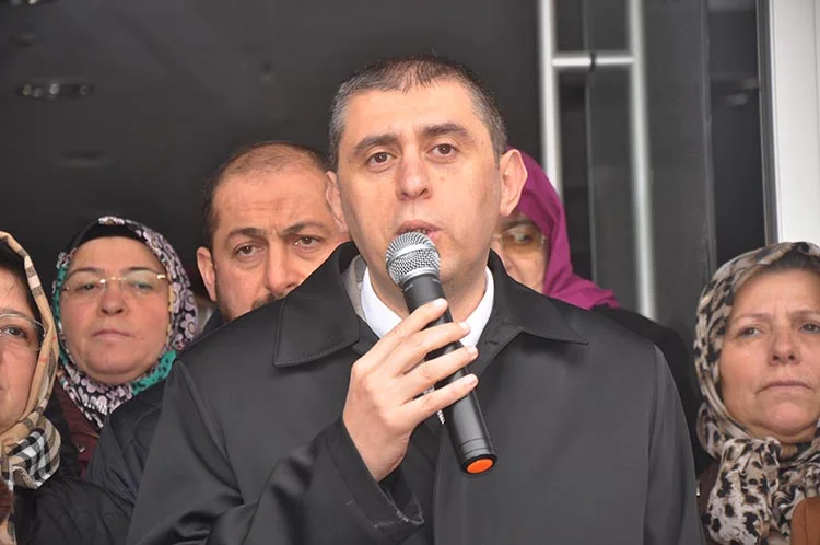 halep un 8 YpO UW8OGK