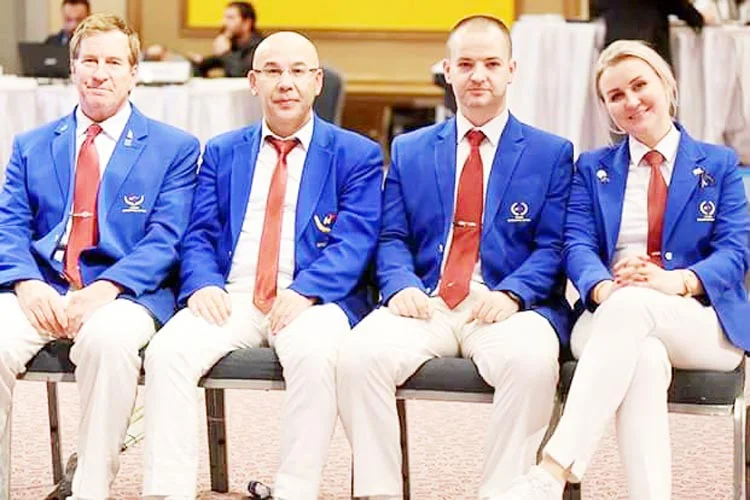 halit avci 3 DYh6XSfGV5