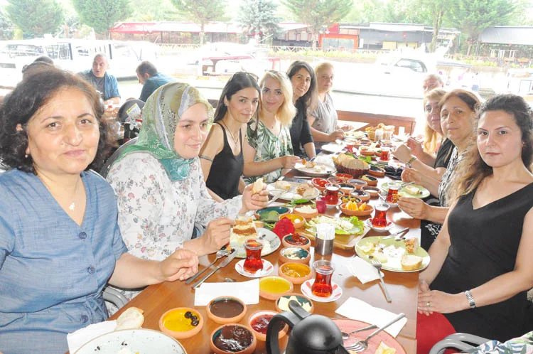 halk egitim sezonu kapatti 2019 2 bL9VoITCBq