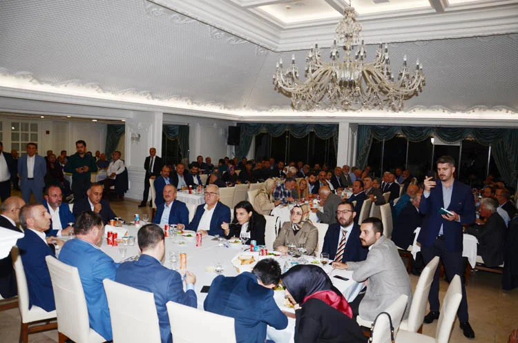 hanefi dilmac tan teskilara vefa yemegi 8 ebN5CDMglq