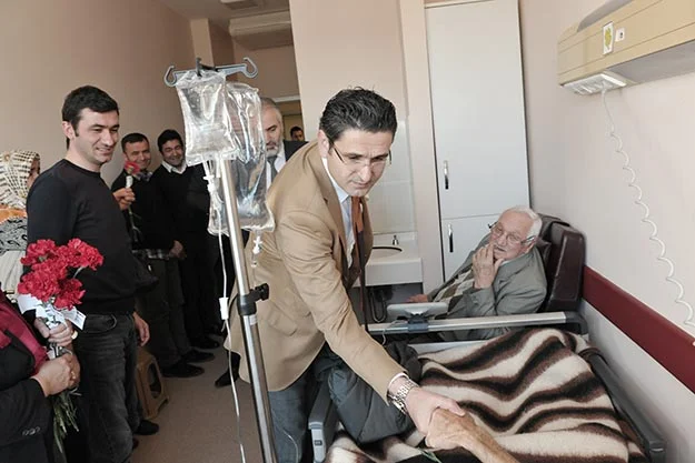 Beykoz Kent Konseyi Başkanı Muharrem Kaşıtoğlu, beraberindeki heyetle birlikte Beykoz