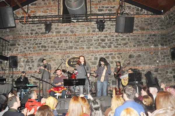 Beykoz, Selçuk Balcı'ya Doyamadı... 1 hayal kahvesi selcuk bal 61VrxQL lY