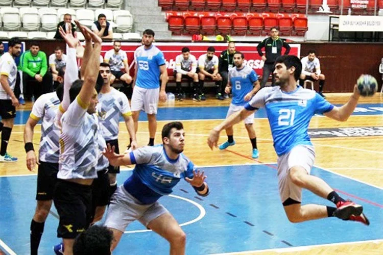 Beykoz Belediyespor Hentbol Takımı, İzmir Büyükşehir Belediyespor’u 10 gollu bir