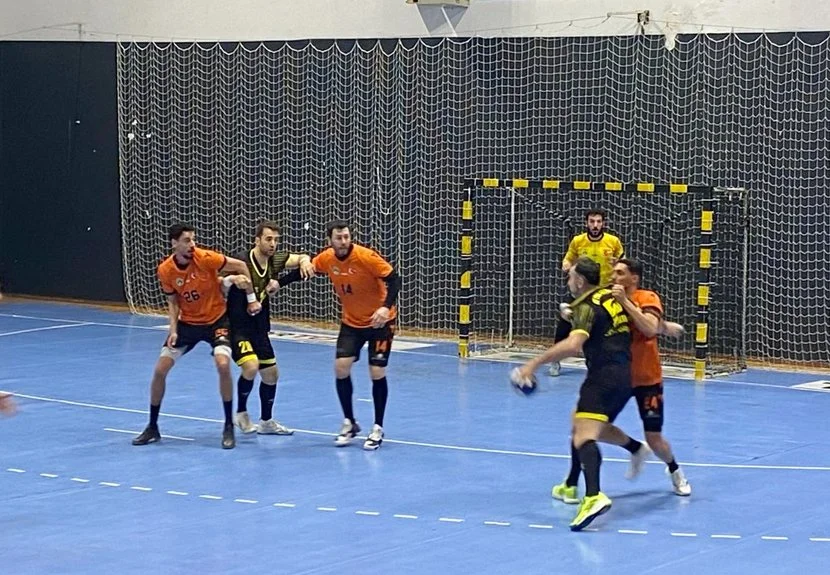 hentbol 2 dXXZBJUbm1